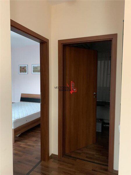 Titan, Auchan, 3 camere, bloc nou, loc de parcare inclus.